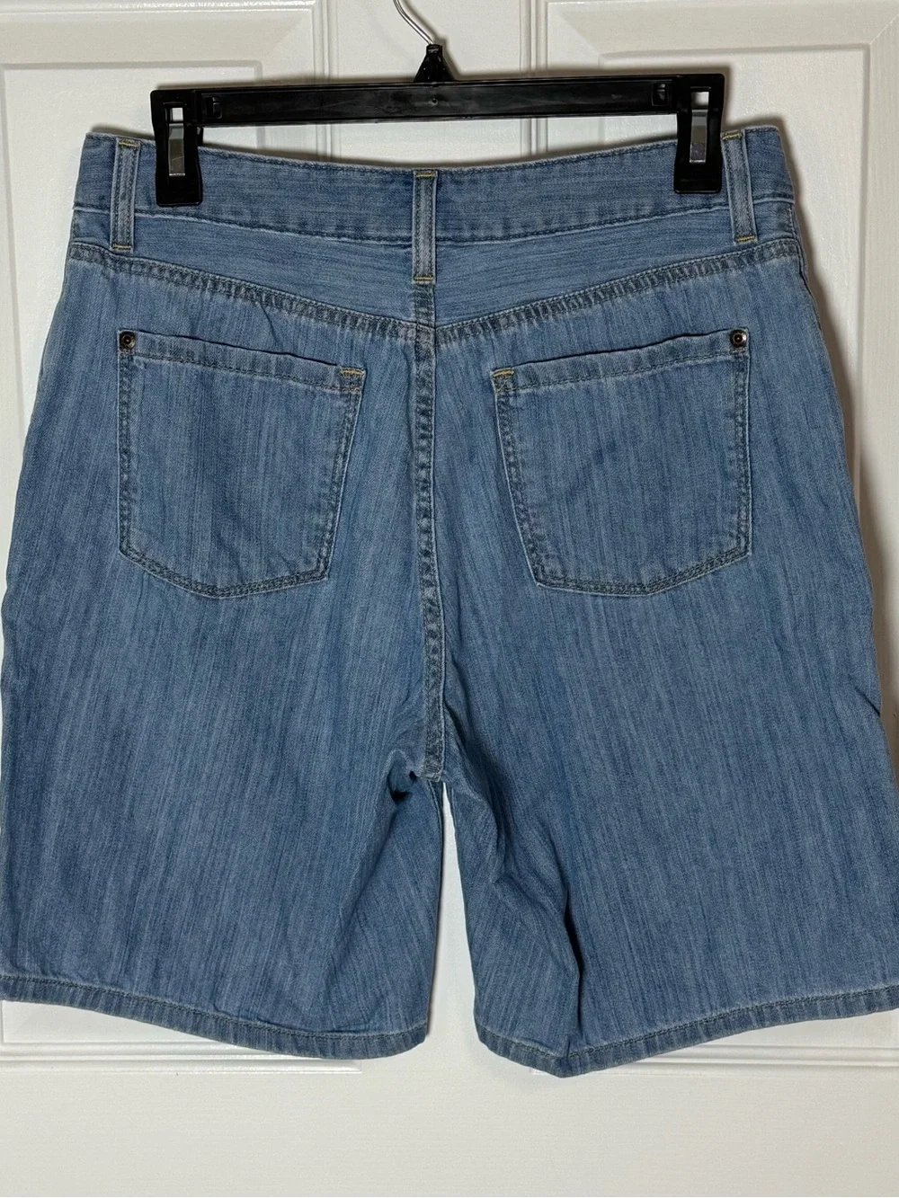 L.L. Bean Light Blue Denim Women's Bermuda Shorts Jorts